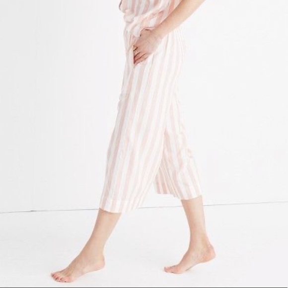 Madewell Other - Madewell cropped pajama pants in pink and white